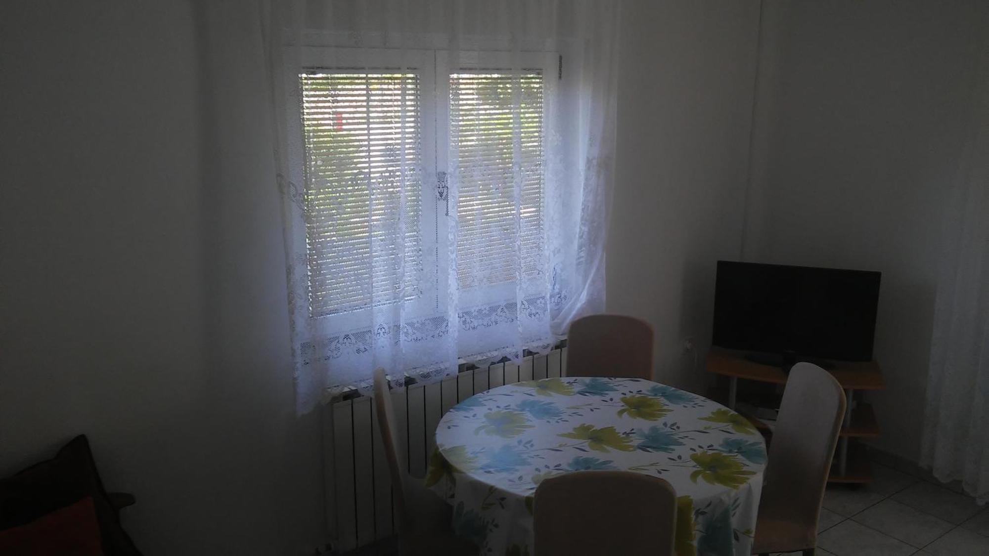 Apartments With A Parking Space Supetarska Draga - Donja, Rab - 11237 Rum bild